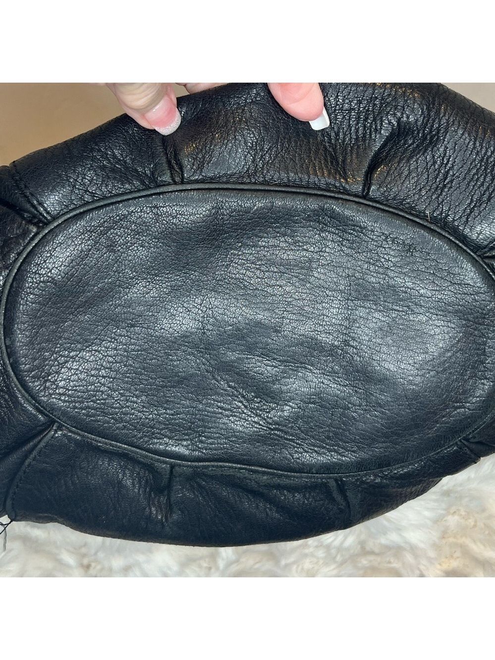 MICHAEL KORS BLACK ROSLYN LEATHER
SHOULDER BAG “THE ROSLYN” - Picture 15 of 15